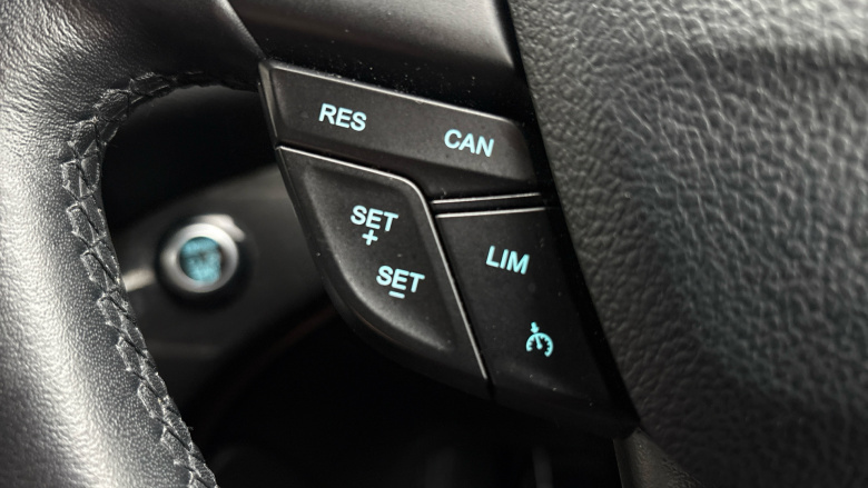 Ford Kuga 1.5 EcoBoost Titanium 5dr 2WD Petrol Estate